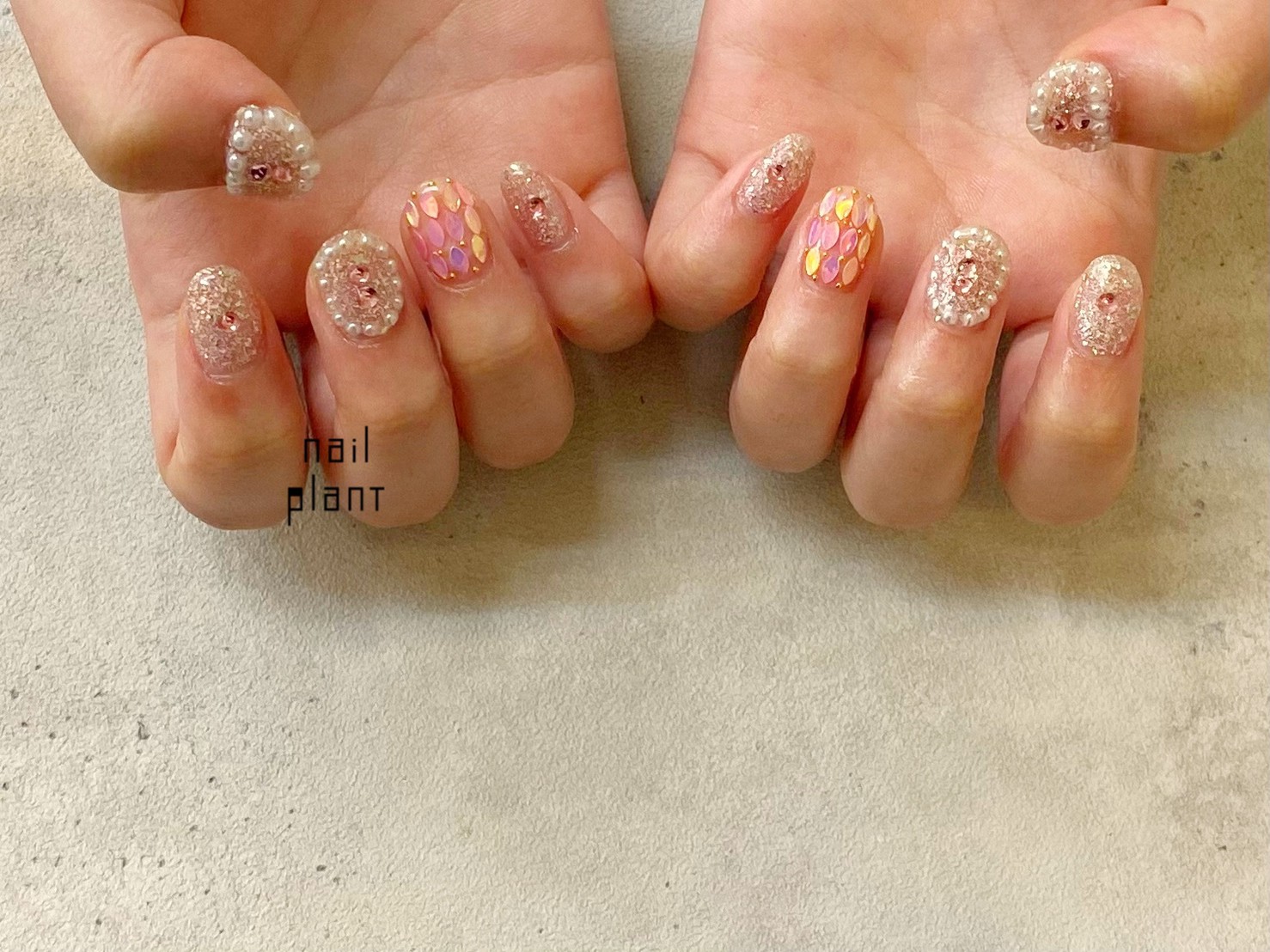 nailplantのネールアートの例