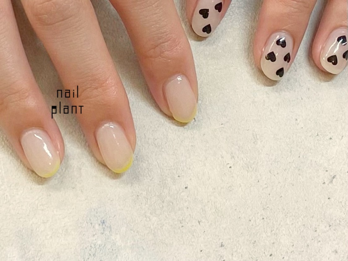 nailplantのネールアートの例